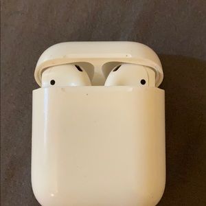 Apple Airpods